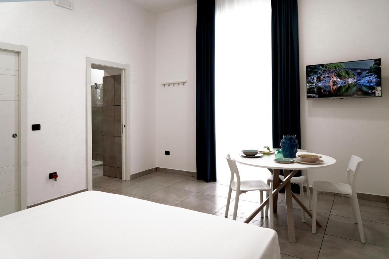 La Petite Suite San Giuliano คาตาเนีย ภายนอก รูปภาพ