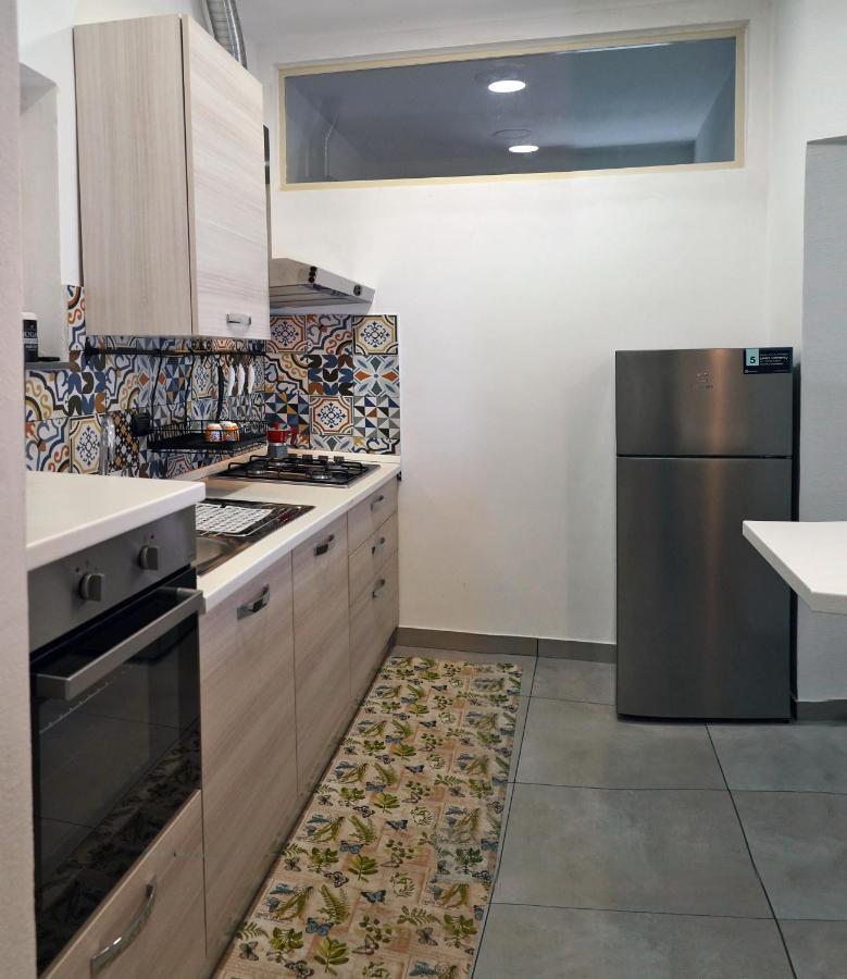 La Petite Suite San Giuliano คาตาเนีย ภายนอก รูปภาพ